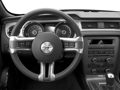 2013 Ford Mustang V6