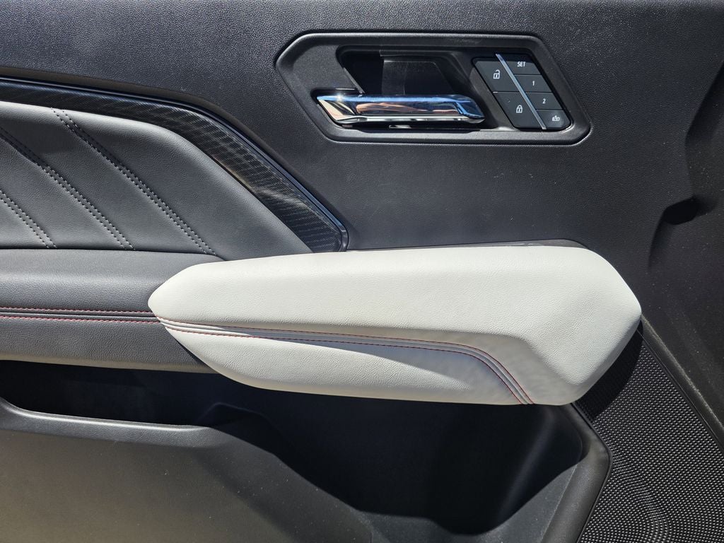 2024 GMC Canyon AT4X