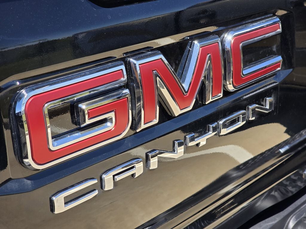 2024 GMC Canyon AT4X