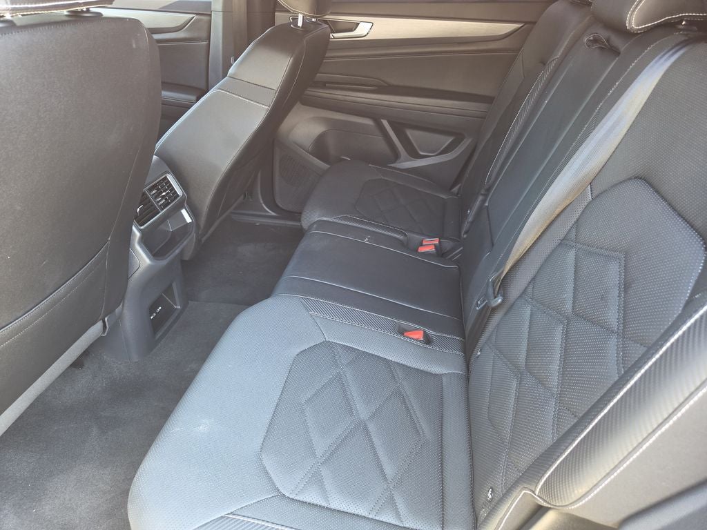2025 Volkswagen Atlas Cross Sport 2.0T SE