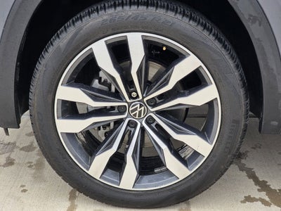 2023 Volkswagen Atlas Cross Sport 3.6L V6 SEL Premium R-Line