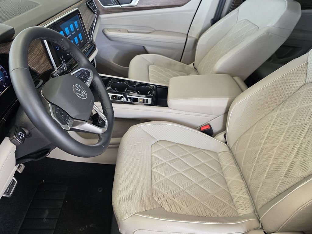 2025 Volkswagen Atlas 2.0T SEL Premium R-Line