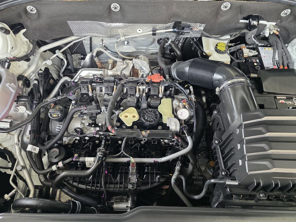2024 Volkswagen Atlas 2.0T Peak Edition SEL