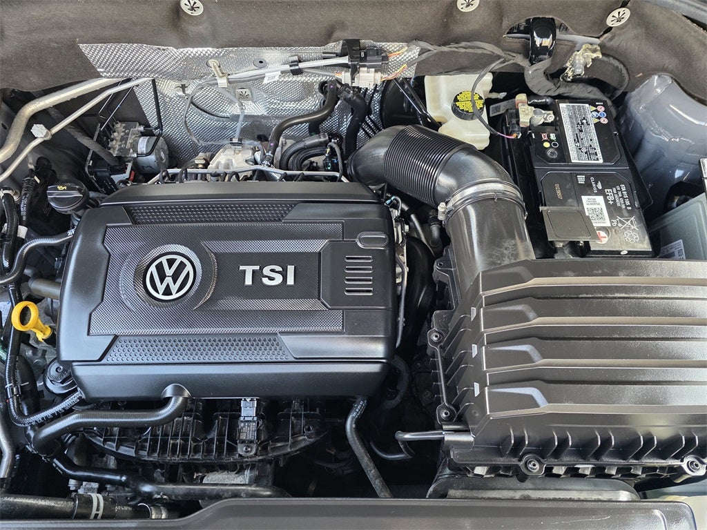 2023 Volkswagen Atlas Cross Sport 2.0T SE w/Technology