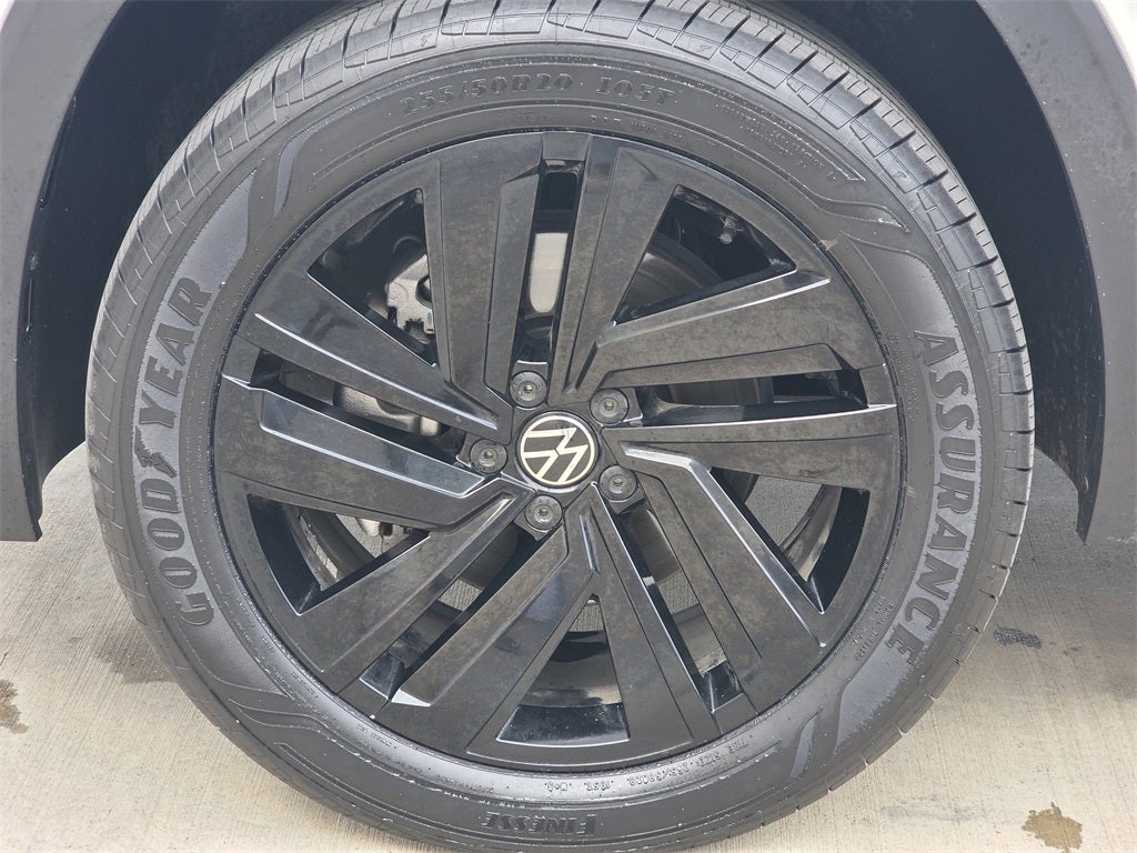 2023 Volkswagen Atlas Cross Sport 2.0T SE w/Technology