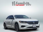 2022 Volkswagen Passat 2.0T Limited Edition