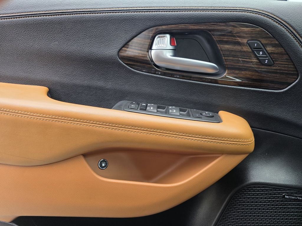 2022 Chrysler Pacifica Hybrid Pinnacle