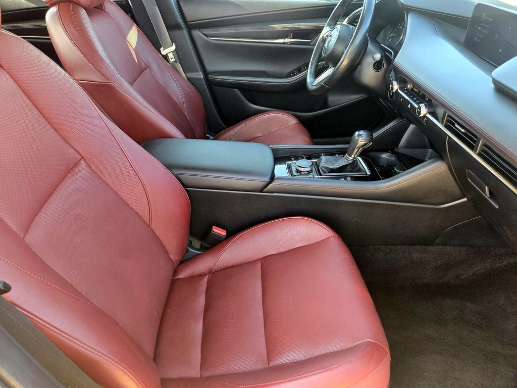 2024 Mazda Mazda3 2.5 S Carbon Edition