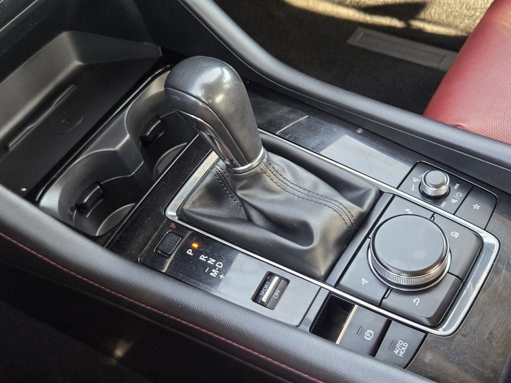 2024 Mazda Mazda3 2.5 S Carbon Edition