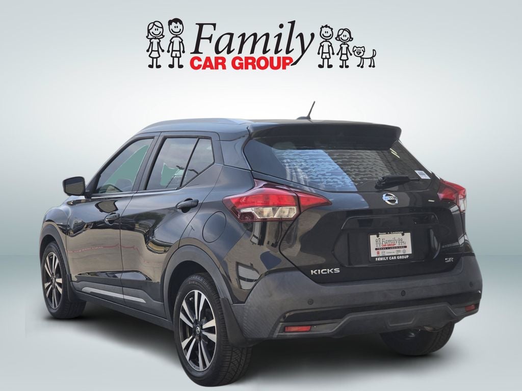 2019 Nissan Kicks SR