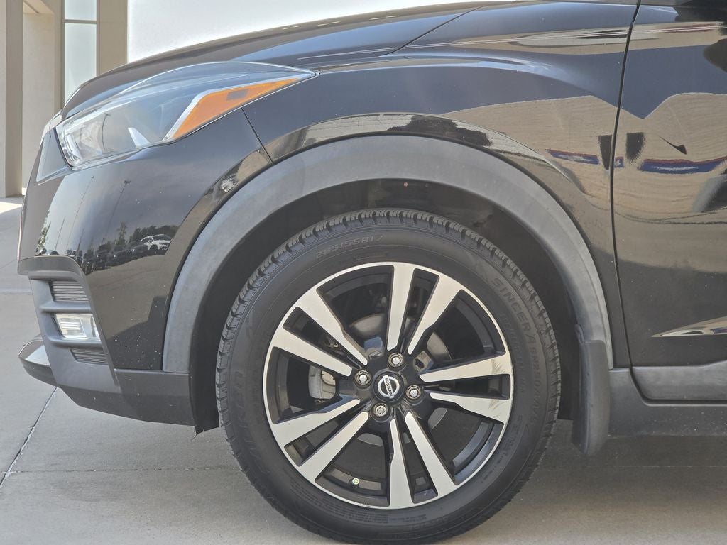 2019 Nissan Kicks SR