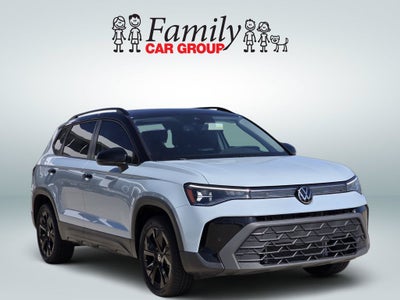 2025 Volkswagen Taos 1.5T SE Black