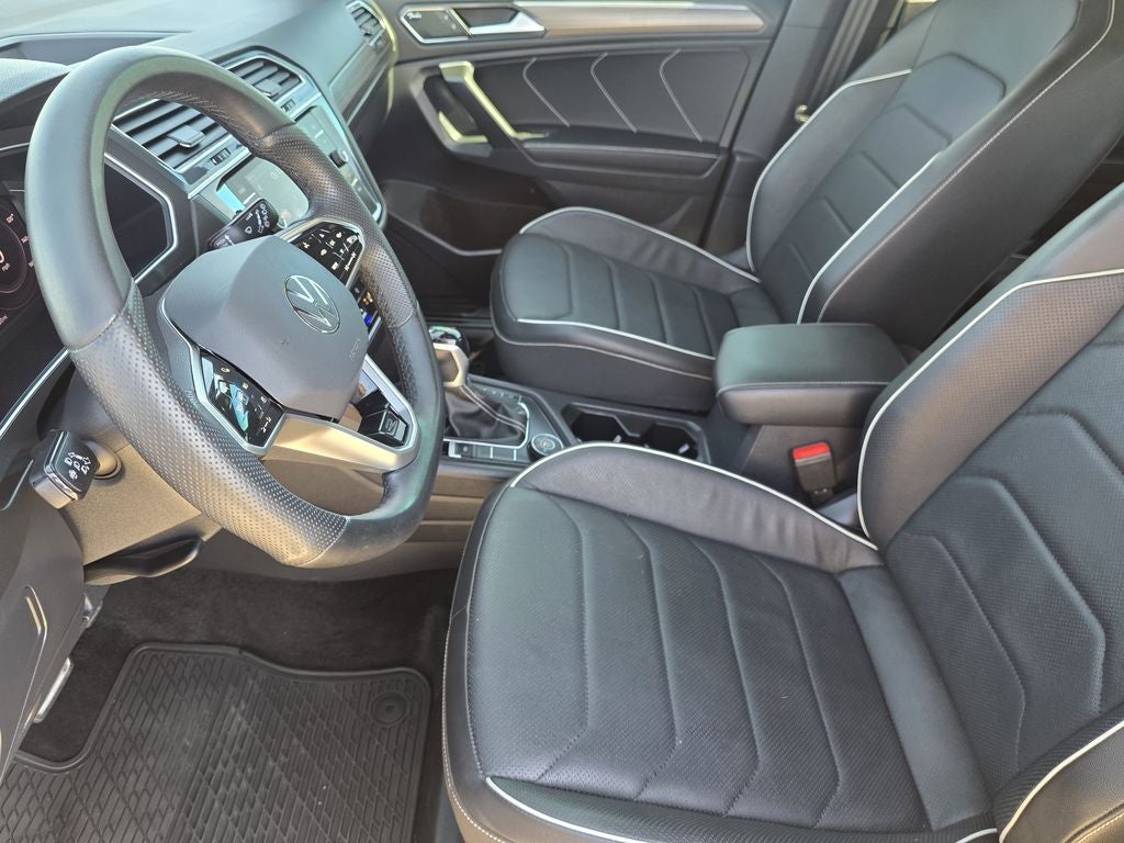 2024 Volkswagen Tiguan 2.0T SEL R-Line
