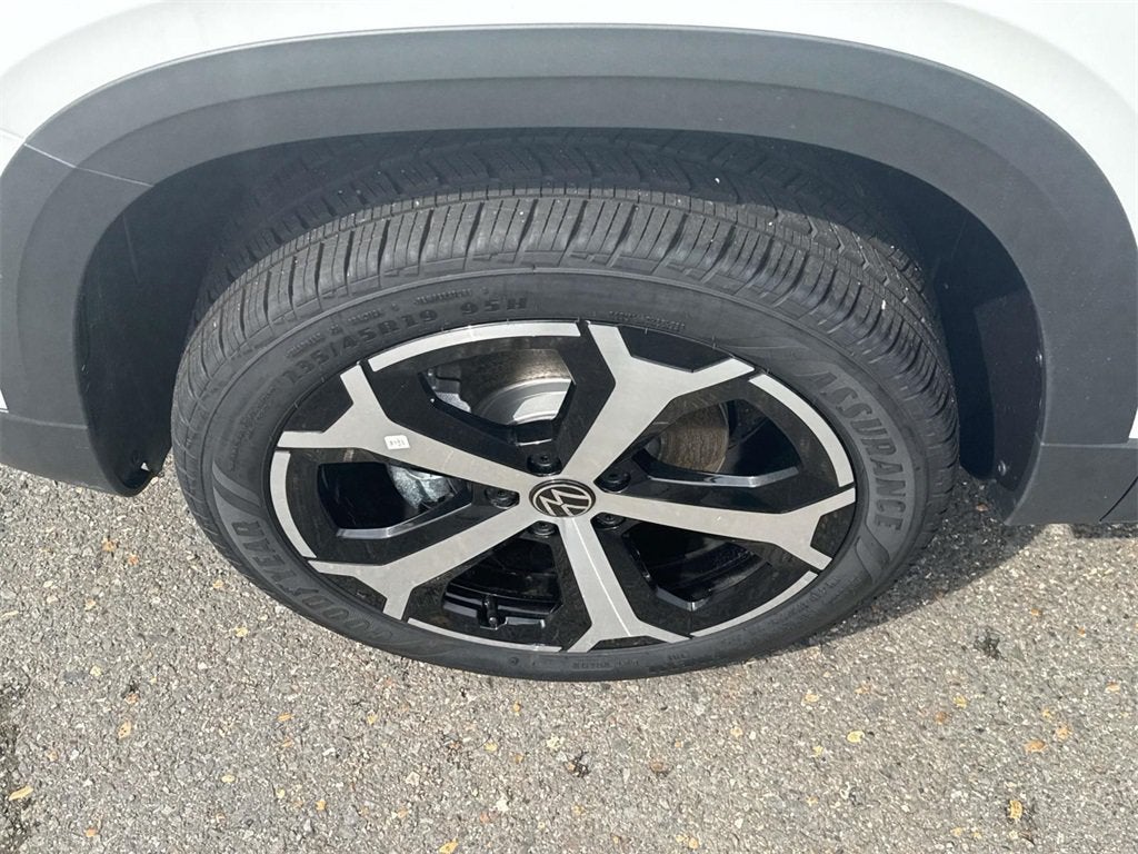 2025 Volkswagen Taos 1.5T SEL