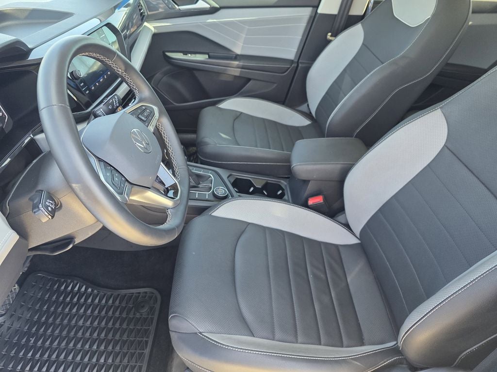 2024 Volkswagen Taos 1.5T SEL