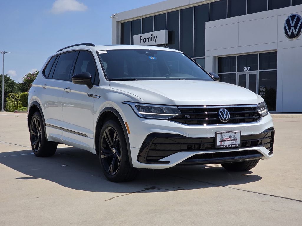 2023 Volkswagen Tiguan 2.0T SE R-Line Black