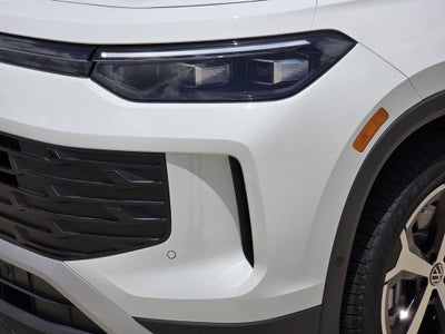2025 Volkswagen Tiguan 2.0T SE