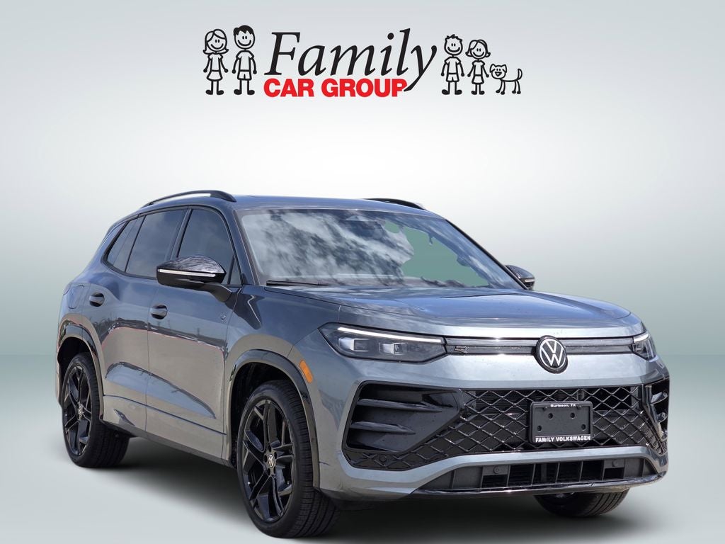 2026 Volkswagen Tiguan 2.0T SE R-Line Black