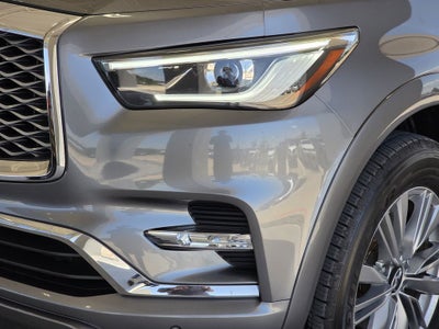 2021 INFINITI QX80 LUXE