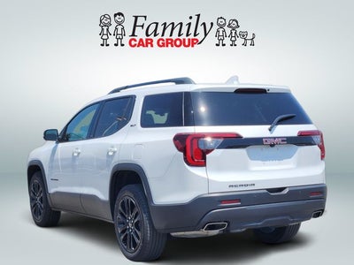 2023 GMC Acadia SLT