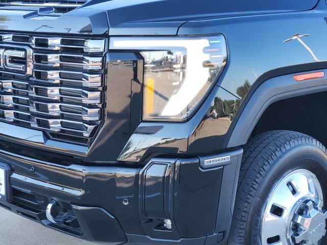 2025 GMC Sierra 3500HD Denali Ultimate