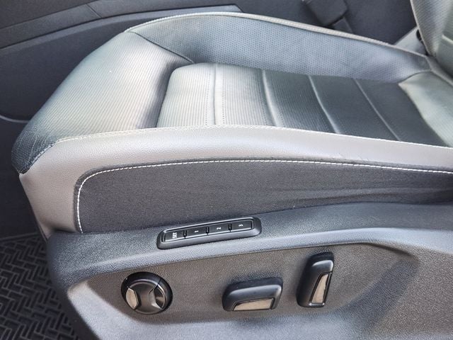 2022 Volkswagen Atlas 3.6L V6 SEL Premium R-Line
