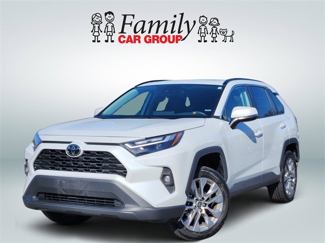 2025 Toyota RAV4 XLE Premium
