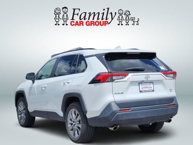 2025 Toyota RAV4 XLE Premium