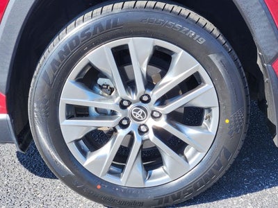 2023 Toyota RAV4 XLE Premium
