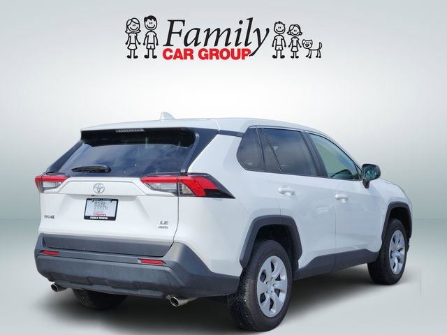 2025 Toyota RAV4 LE