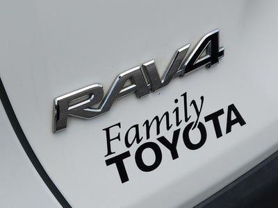2023 Toyota RAV4 LE
