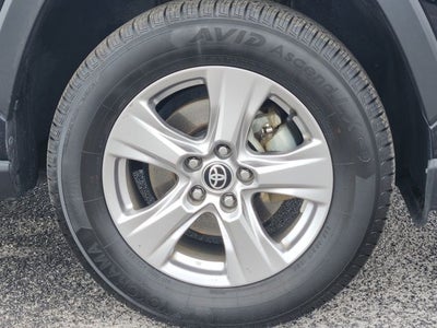 2022 Toyota RAV4 Hybrid XLE