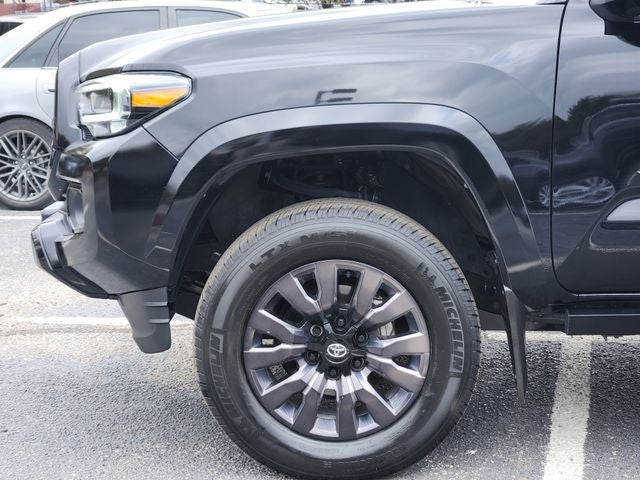 2023 Toyota Tacoma Limited V6