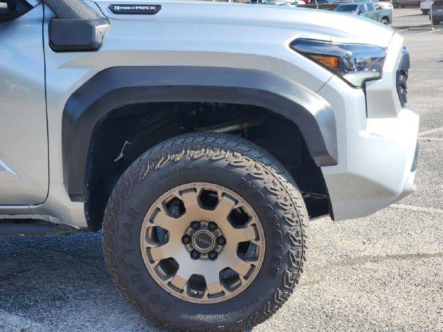 2025 Toyota Tacoma Hybrid Trailhunter