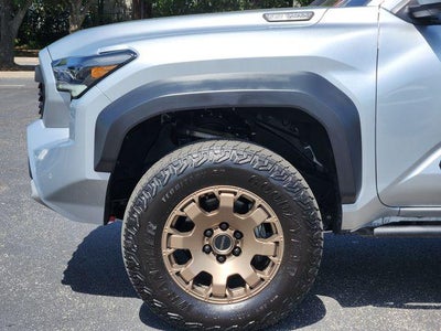 2025 Toyota Tacoma Hybrid Trailhunter
