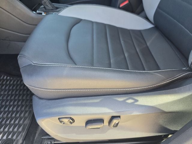 2024 Volkswagen Taos 1.5T SEL