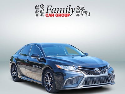 2022 Toyota Camry SE