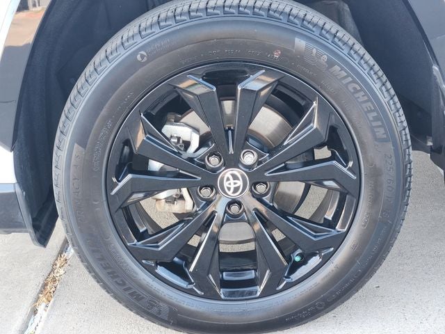 2025 Toyota RAV4 Hybrid XSE