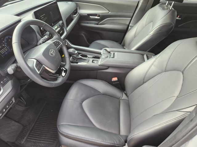2026 Toyota Grand Highlander Hybrid Nightshade Edition