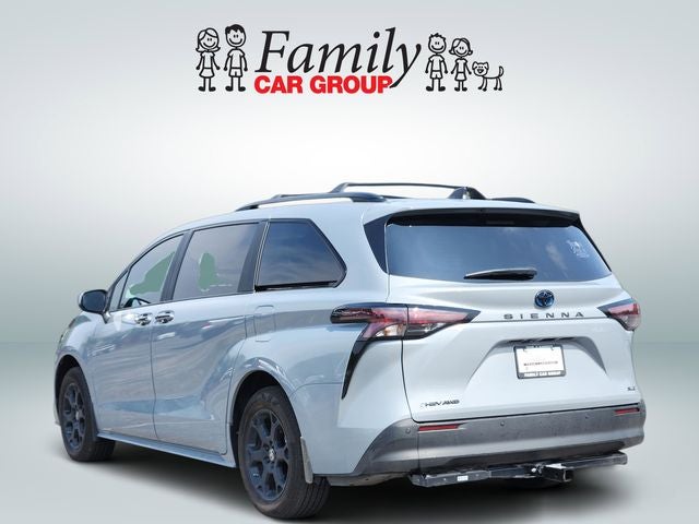 2025 Toyota Sienna Woodland Edition