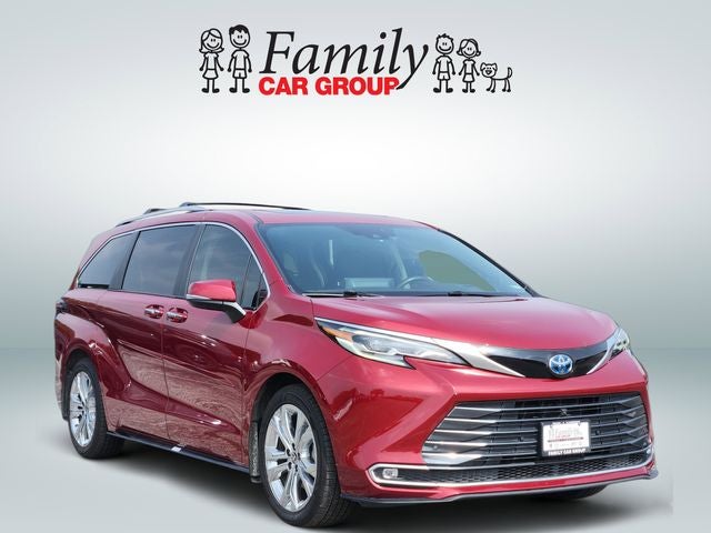 2024 Toyota Sienna Platinum 7 Passenger