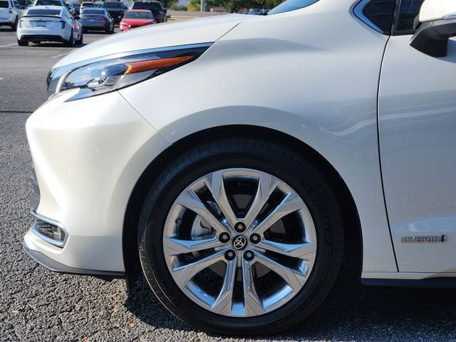 2021 Toyota Sienna Platinum 7 Passenger