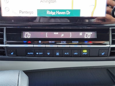 2023 Toyota Sienna XSE 7 Passenger