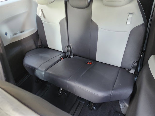 2023 Toyota Sienna XSE 7 Passenger
