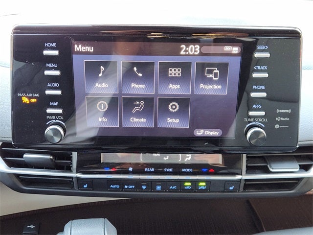 2024 Toyota Sienna XLE 8 Passenger