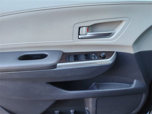 2024 Toyota Sienna XLE 8 Passenger