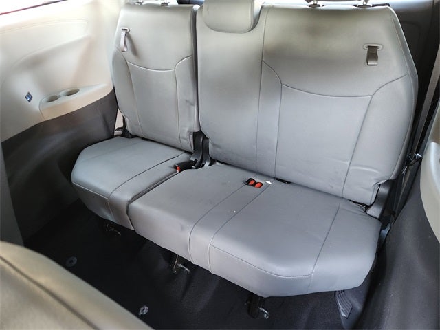 2024 Toyota Sienna XLE 8 Passenger