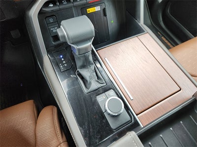 2024 Toyota Tundra Hybrid 1794 Edition