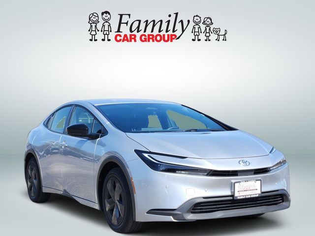 2025 Toyota Prius LE