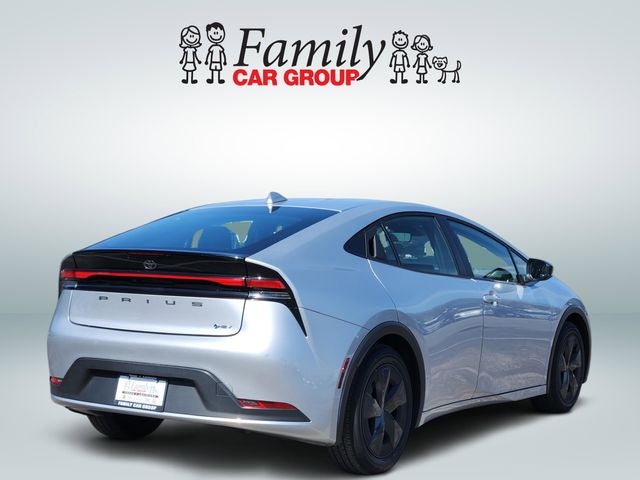 2025 Toyota Prius LE